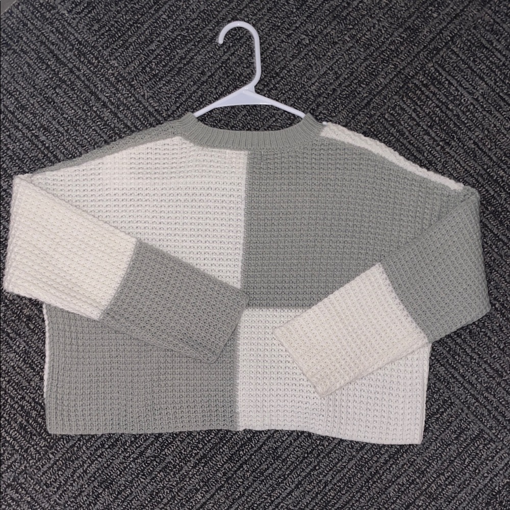 Color Block Sweater - Sage and Cream